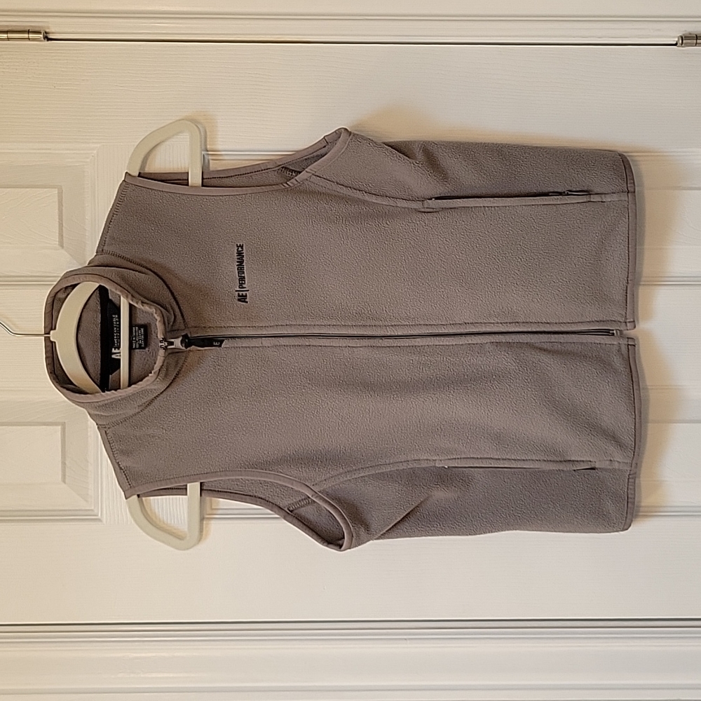 American Eagle Outfitters fleece vest